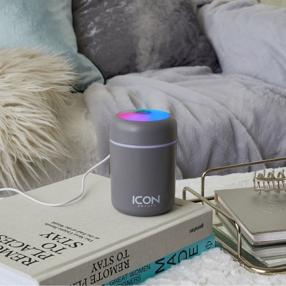 🌸 ICON Beauty LED Mini Humidifier 🌸